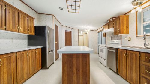 168 Patrick Dr, Defuniak Springs FL 32433-7201 exterior