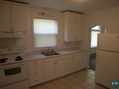 419 43 Ave, Duluth MN 55807-1544 exterior