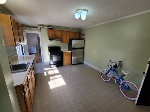 254 Tremont St, Newton MA 02458-2114 exterior