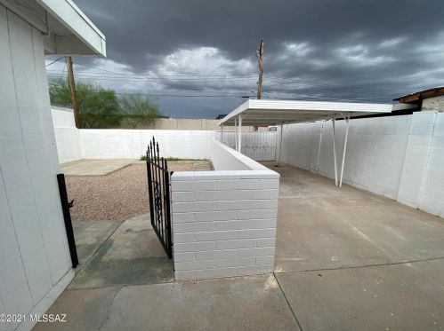 1104 Kentucky St, Tucson AZ  85714-3227 exterior