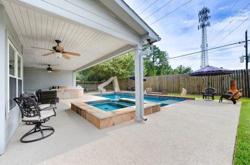 20043 Fieldtree Dr, Humble TX 77338-2304 exterior