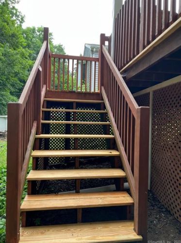 75 Wheeler Ln, Torrington CT 06790-3835 exterior