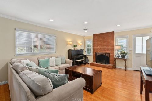 519 Candlewood St, Brea CA 92821-3619 exterior