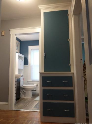 525 Main St, Killingly CT 06239-2108 exterior