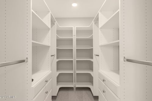 13001 29th Pl, Phoenix AZ  85032-6511 exterior