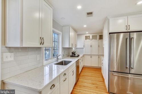 311 Kentucky Ave, Alexandria VA 22305 exterior