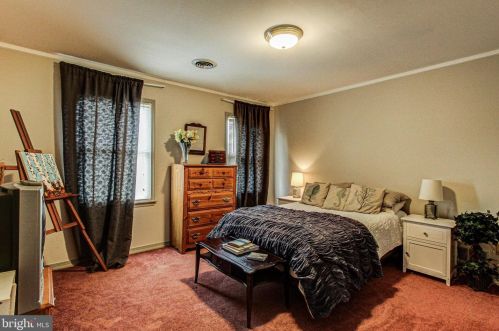 1790 Creamery Rd, Quakertown PA 18951-5518 exterior