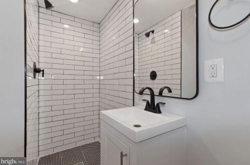 1225 Orren St, Washington DC  20002-3907 exterior