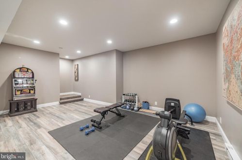 110 Pichelman Rd, Limerick PA 19468-2735 exterior