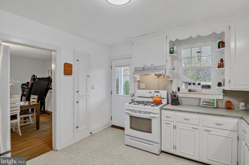 134 Meade Ave, Hanover PA 17331-3622 exterior