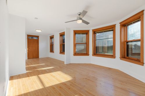 2623 Kimball Ave, Chicago, IL 60647-1213