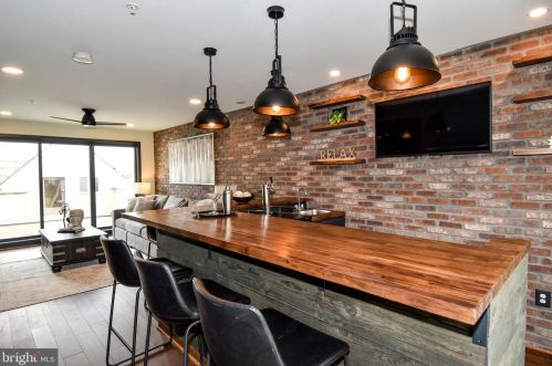 1029 5th St, Washington DC  20002-3533 exterior