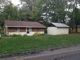 5262 Tamarack Dr, Harrison, MI 48625-9633