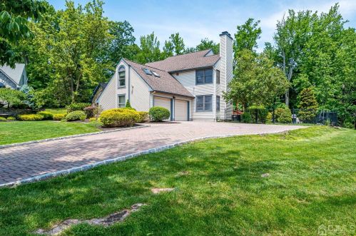 102 King St, Edison NJ 08820-1023 exterior