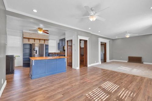 4920 Interboro Ave, Pittsburgh PA 15207-2327 exterior