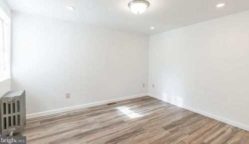 1323 Clarion St, Philadelphia PA 19148-2917 exterior