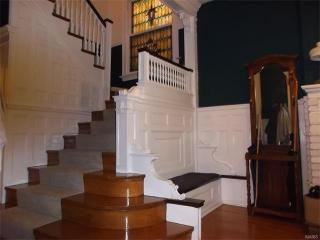 4314 Lindell Blvd, Saint Louis MO  63108-2702 exterior