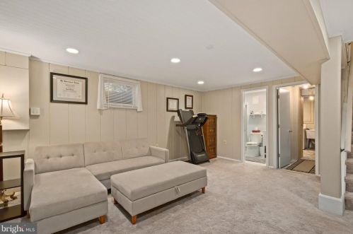 6 French St, Alexandria VA 22304-2642 exterior