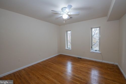 724 Leithgow St, Philadelphia PA 19123-1420 exterior