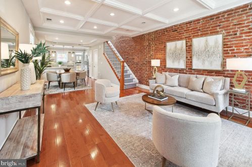 421 11 St, Washington DC 20002-6121 exterior