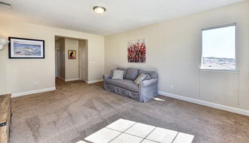 5046 Courtney Way, Folsom CA  95762-5478 exterior