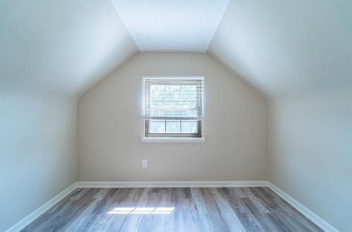 223 Auburn St, Pittsburgh PA  15206-3209 exterior