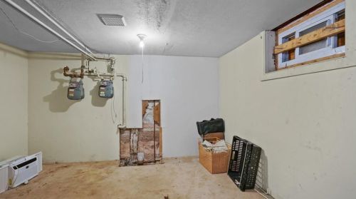 225 Wadsworth St, Providence RI 02909-2316 exterior