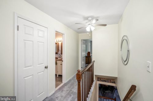 10 Blue Rdg Dr, Trenton NJ 08638-1214 exterior