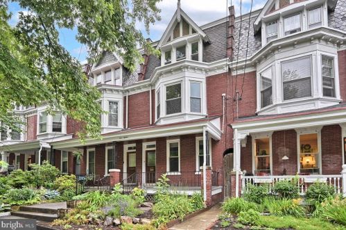 415 College Ave, Lancaster PA  17603-3319 exterior