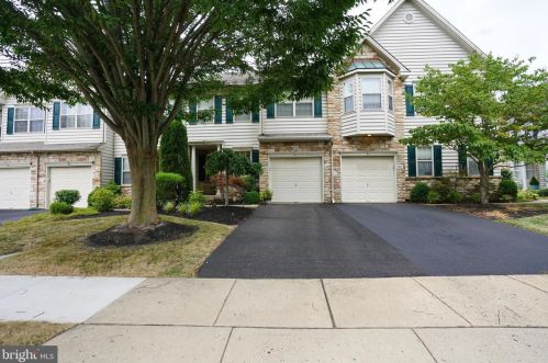 1829 Creekview Ln, Jamison, PA 18929-1788