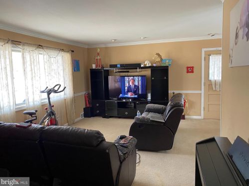 4710 Kemper St, Rockville MD 20853-2918 exterior