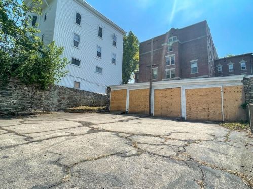 34 Gaulin Ave, Woonsocket, RI 02895-3304