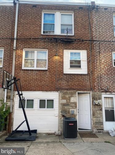 4426 Marple St, Philadelphia PA 19136-3713 exterior