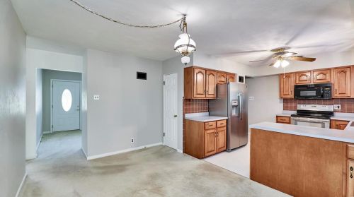 9308 Ldg Pole Ln, Saint Louis MO 63126-2158 exterior