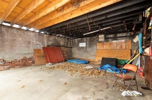 408 Cato St, Pittsburgh PA 15213-4454 exterior