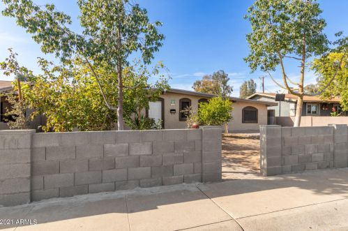 2638 47 Dr, Phoenix AZ 85031-1407 exterior