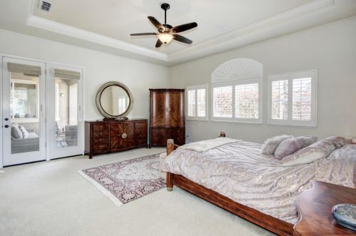 1086 Souza Dr, Folsom CA 95762-7556 exterior