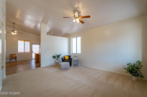 8718 Chimney Spring Dr, Tucson, AZ 85747-5645