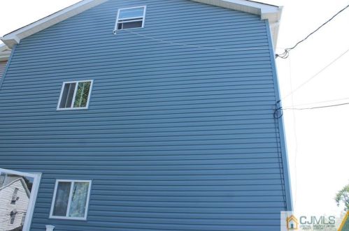 209 George St, New Brunswick NJ  08901-1319 exterior