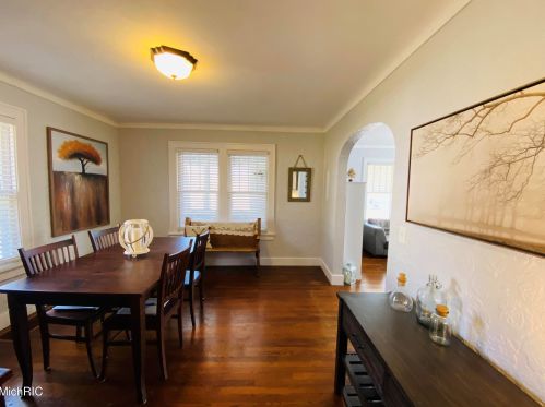 1140 Park St, Kalamazoo MI 49007-3487 exterior