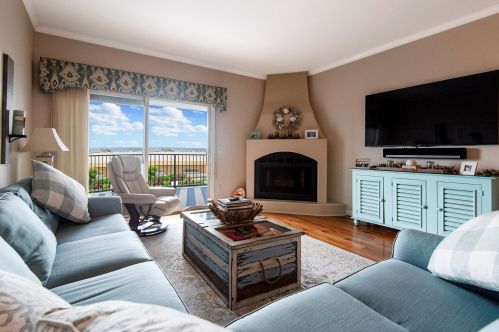 19 Harborhead Dr, Point Pleasant Beach NJ 08742-2681 exterior