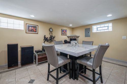 11302 Peoria St, Chicago IL 60643-4612 exterior