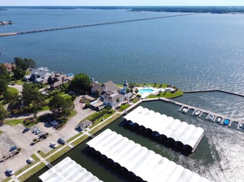 194 Bentwater Bay Dr, Montgomery TX 77356-4651 exterior