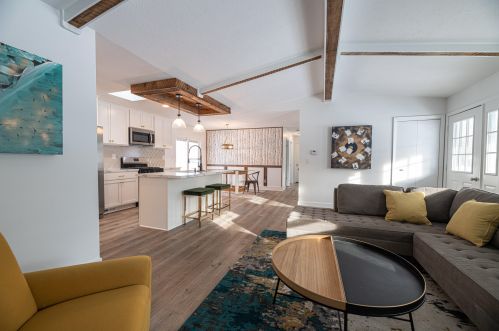 1748 Prince Ln, Meskegon MI  49445-1742 exterior