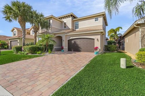 6585 Marbella Dr, Naples, FL 34105-5053