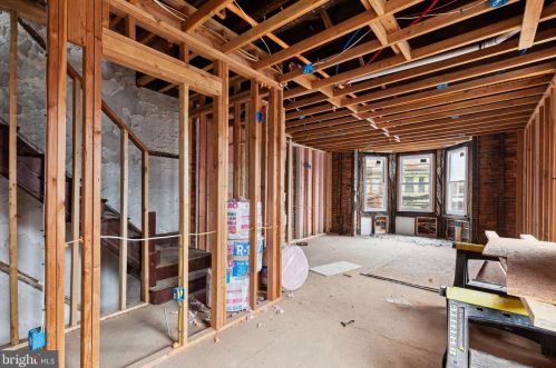 3765 18 St, Philadelphia PA 19140-3508 exterior