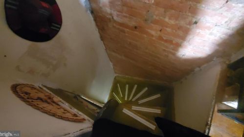 1518 6 St, Philadelphia PA 19147-6536 exterior