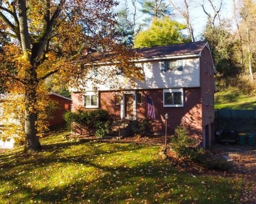 2305 Marbury Rd, Pittsburgh PA exterior