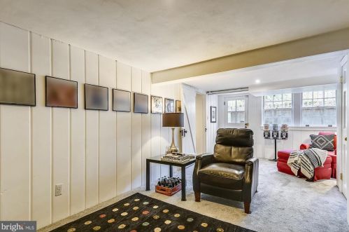 301 Glendale Ave, Alexandria VA 22301-2407 exterior