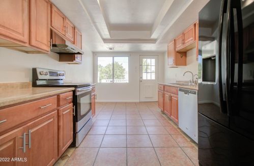 6022 Campbell Ave, Phoenix AZ 85015-3821 exterior